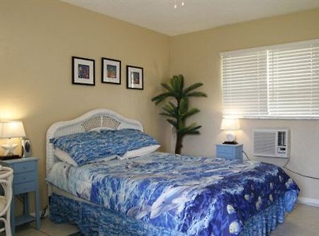 Oasis Palms Resort Treasure Island Zimmer foto